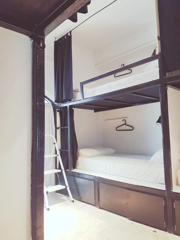 Seek Sleep Hostel 曼谷 客房 照片