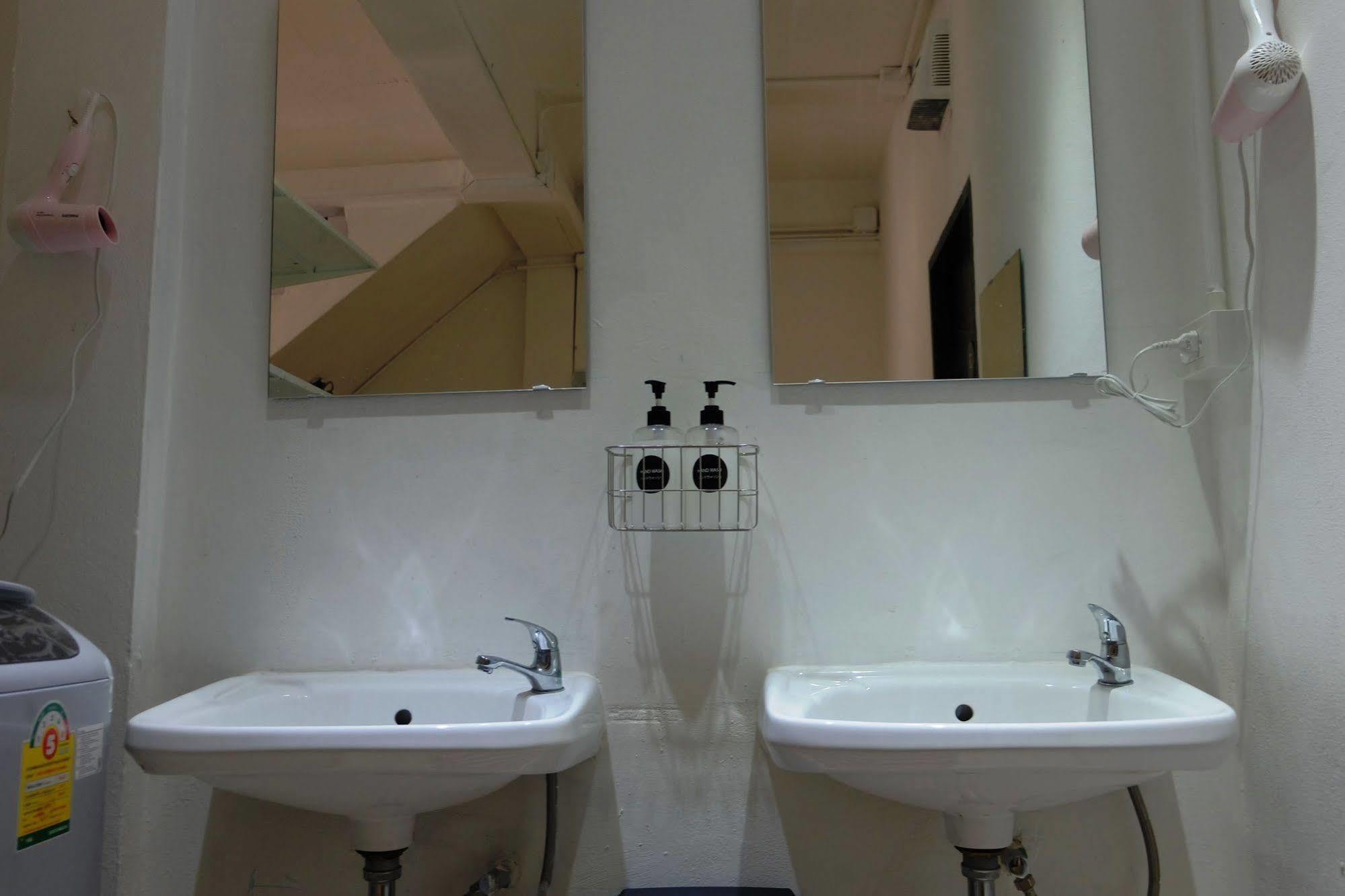 Seek Sleep Hostel 曼谷 外观 照片